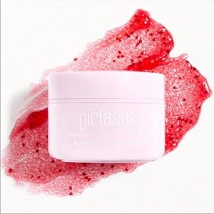 GIRLACTIK Cranberry Sugar Face Scrub